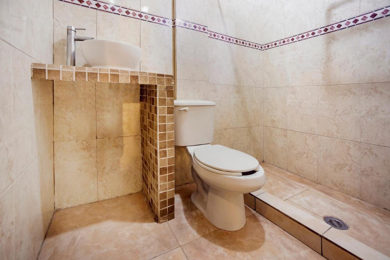 מונטריי Hotel Torre מראה חיצוני תמונה