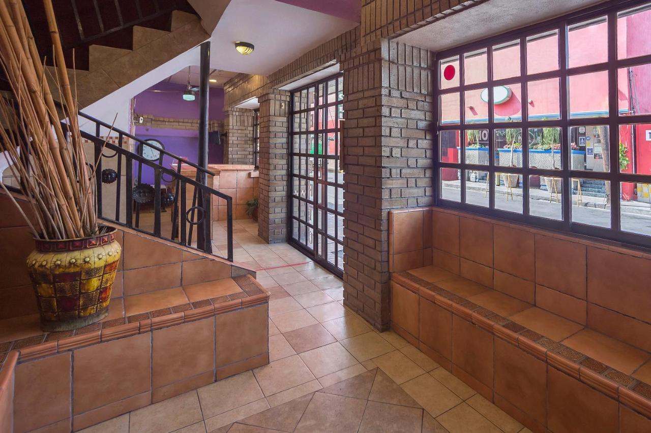 מונטריי Hotel Torre מראה חיצוני תמונה